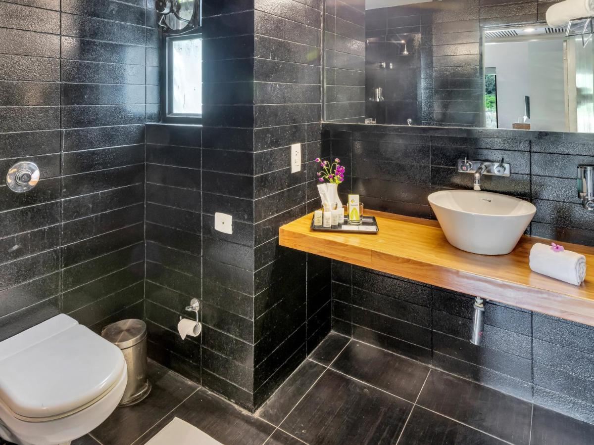 Hotel Club Mahindra Corbett Dhikuli Zewnętrze zdjęcie