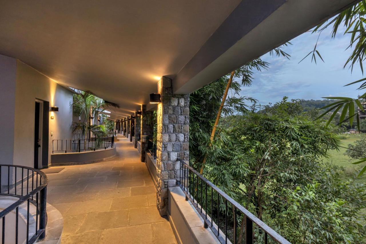 Hotel Club Mahindra Corbett Dhikuli Zewnętrze zdjęcie